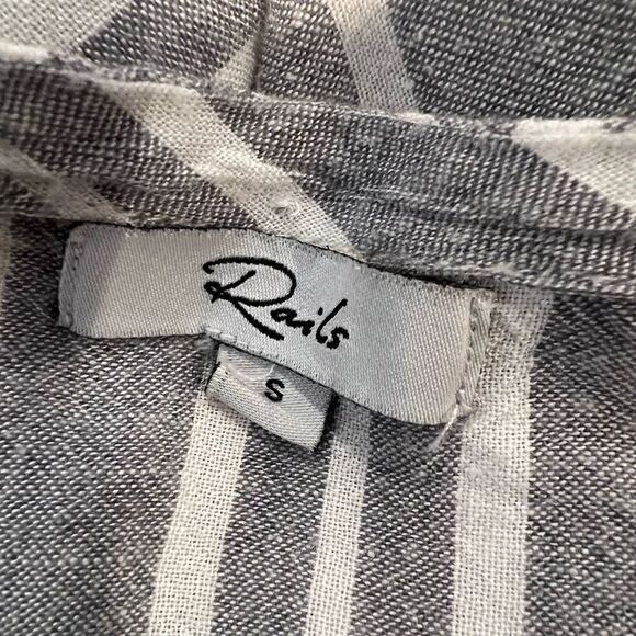 Rails Brooklyn Linen Blend Grey and White Striped Cropped Jumpsuit Size S - Picture 8 of 11